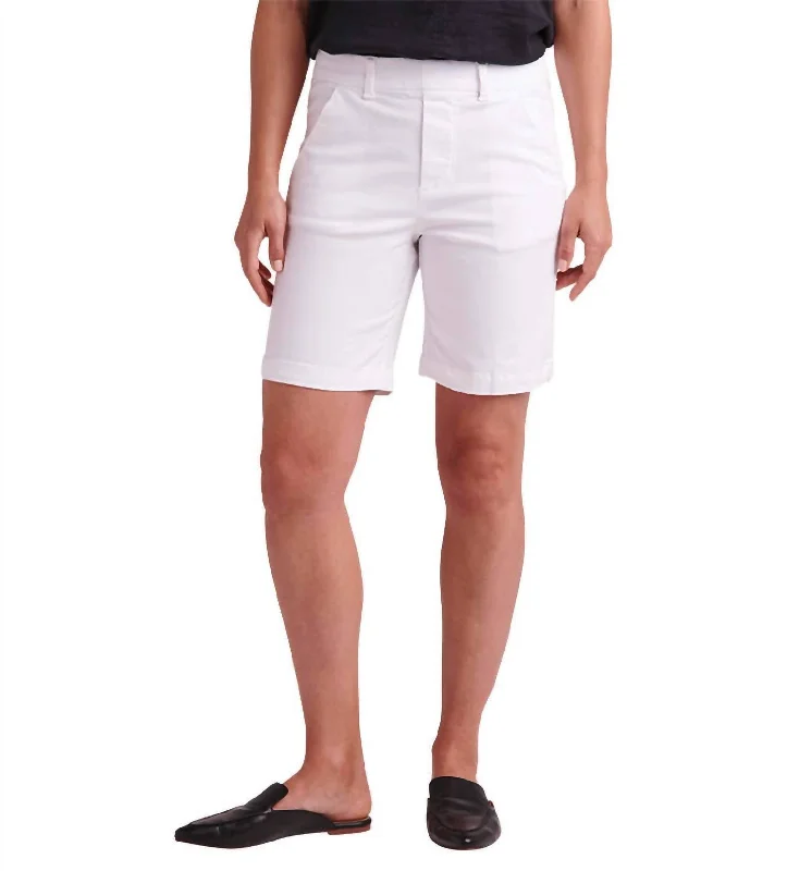 Maddie 8 Inch Mid Rise Pull-On Twill Short In White