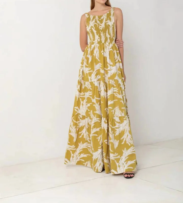 Low Back Shirred Maxi Dress In A Memoir