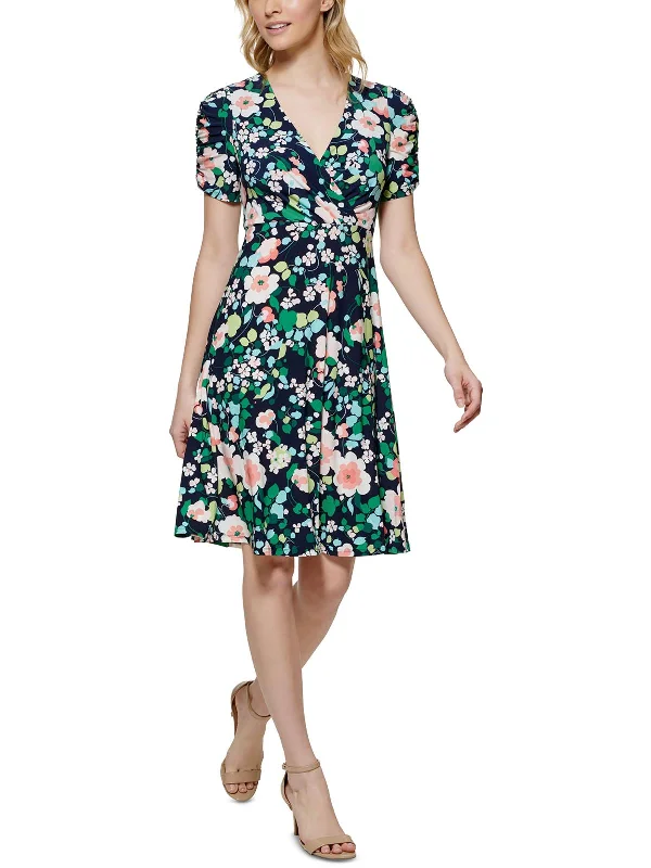 Petites Womens Floral Print Mini Fit & Flare Dress