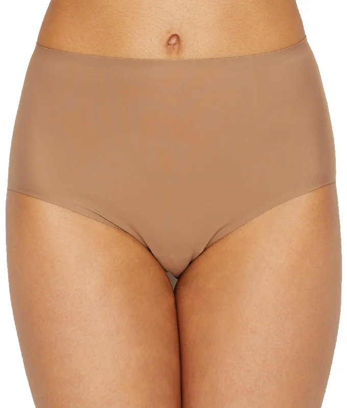 TC Fine Intimates Women's Wonderful Edge Matte Microfiber Modern Brief